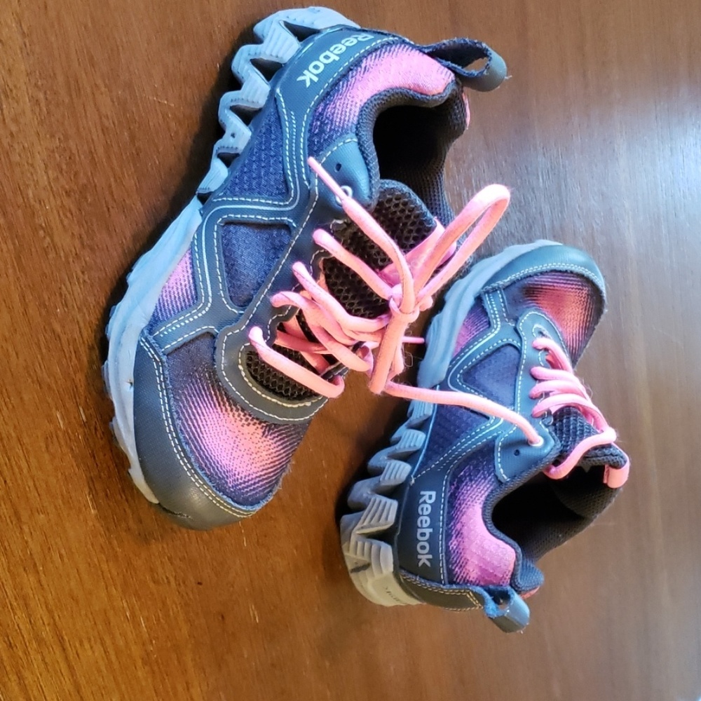Reebok kids sneaker size 12.5